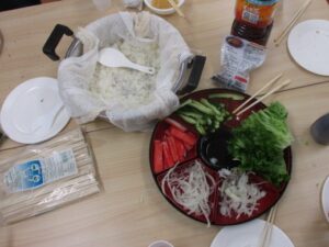 【スコラ生駒】手巻きずしパーティー